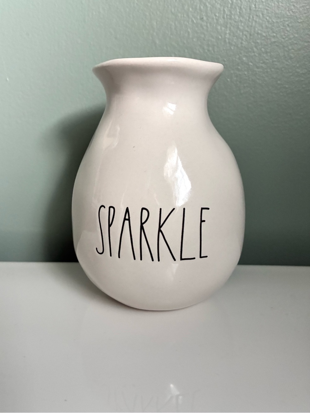 Retired Rae Dunn Artisan Collection By Magenta Sparkle Red White Blue Stars Vase
